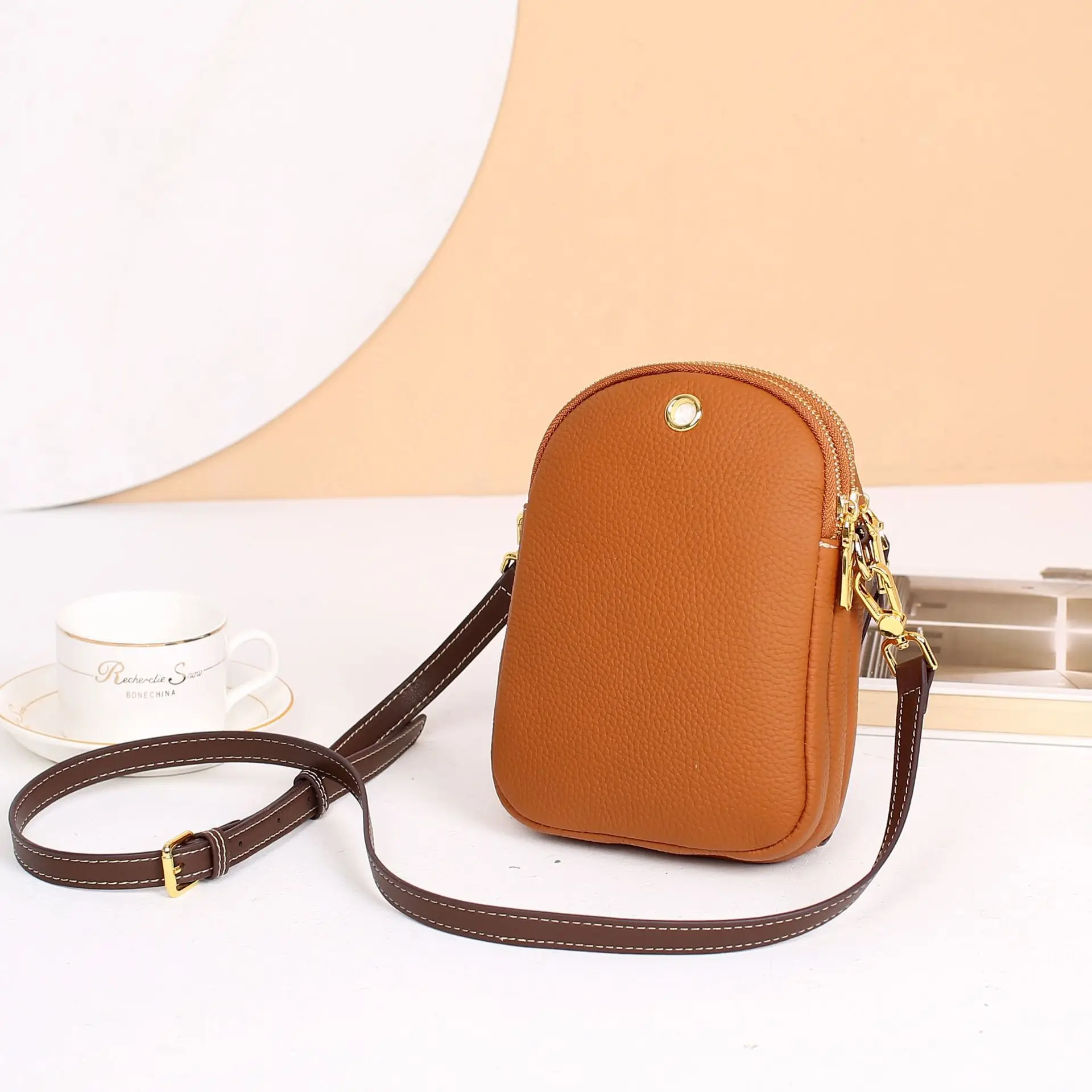 Genuine Leather Women\'s Crossbody Shoulder Bag Women Cross Body Messenger Satchel Small Cute Kawaii Bags for Ladies Cell Phone