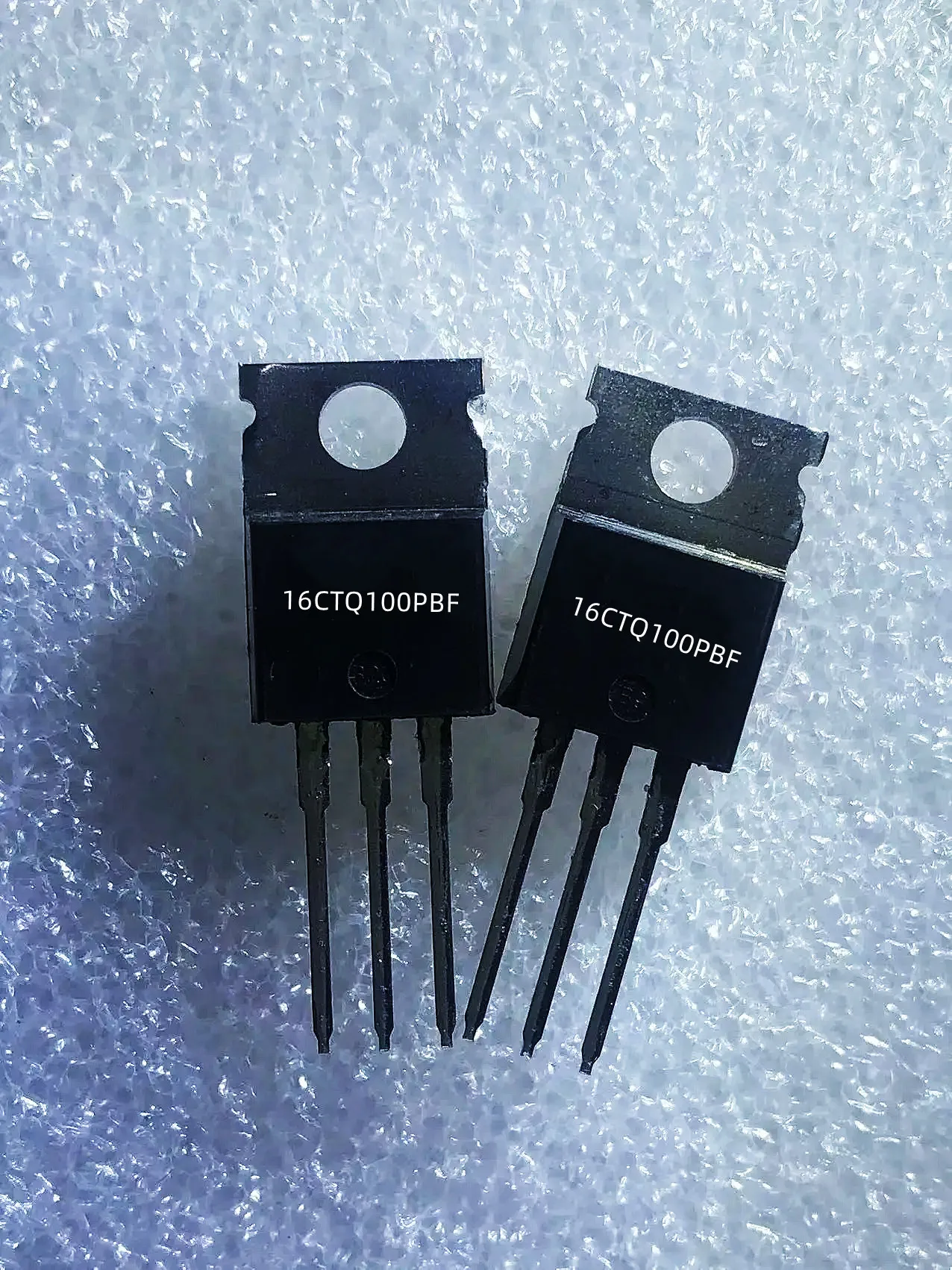 

1PCS 16CTQ100PBF original stock 16CTQ100PBF TO-220 professional electronic component allocation order