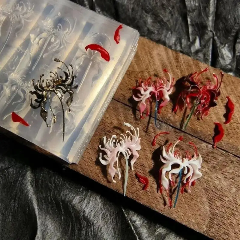 

3D Lycoris Radiata Flower Silicone Nail Art Mold Transparent DIY Manicure Red Lily Floral Patterns Creative Nail Design Tool