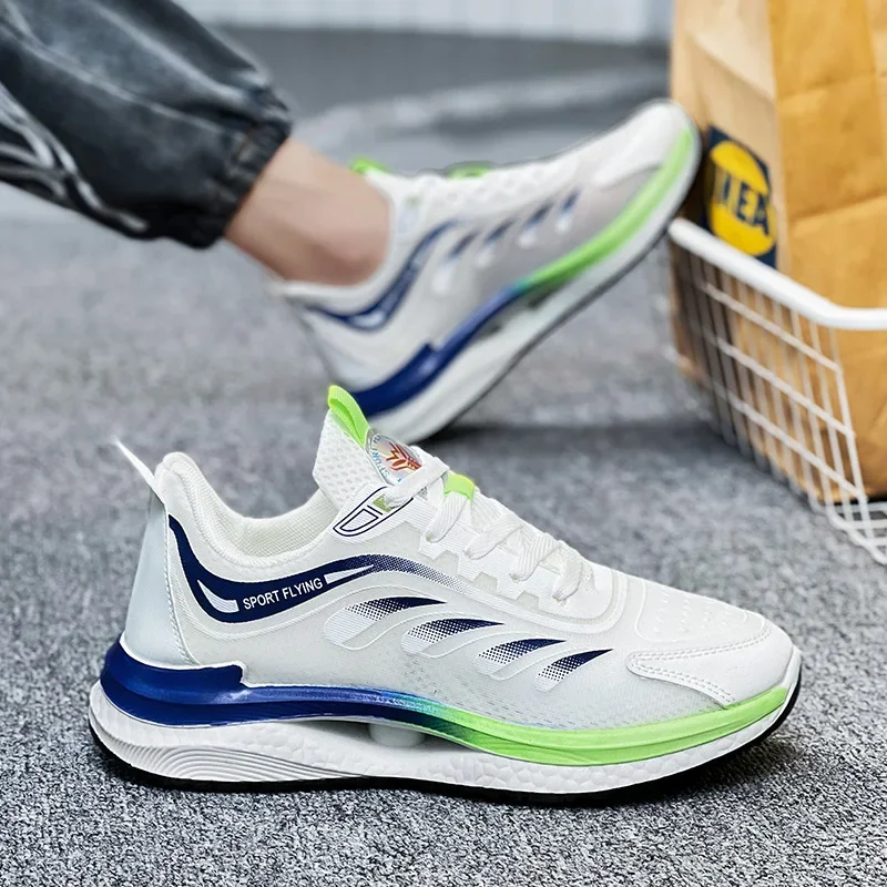 Luxury latest men's lightweight and breathable running shoes 2024 Spring and Autumn Fashion Trend Versatile Casual Board Shoes