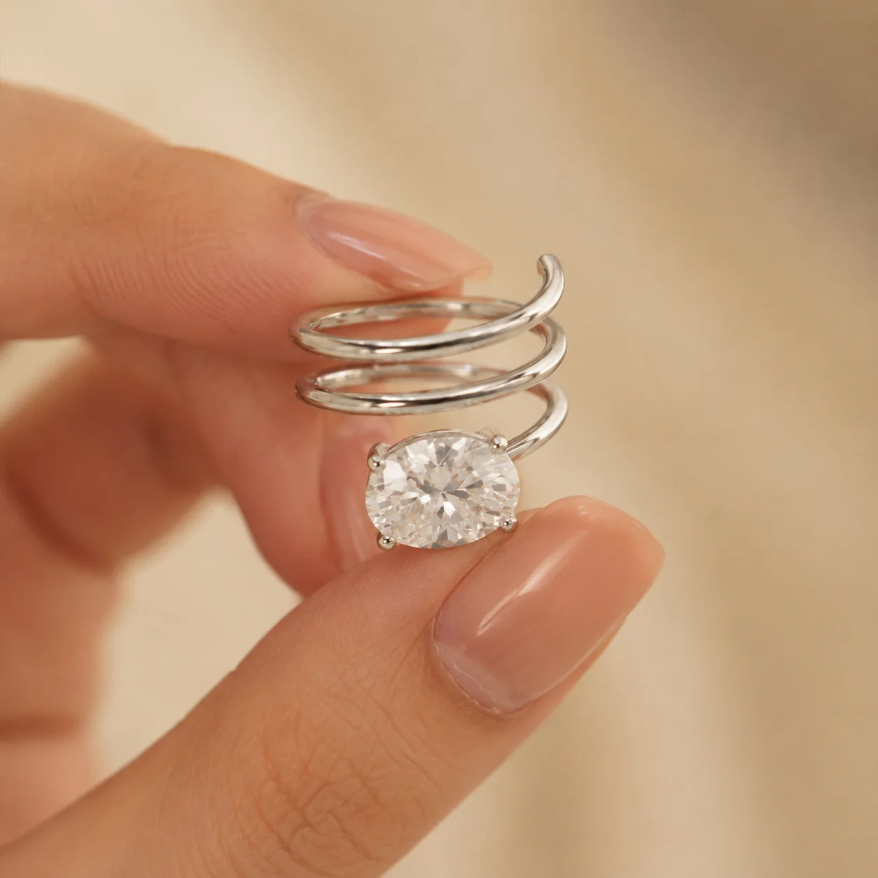 Lumira Platinum PT950 Fashion 3-carat Oval Moissanite Women's Ring, Luxurious Spring-threaded Solitaire Gemstone Rings