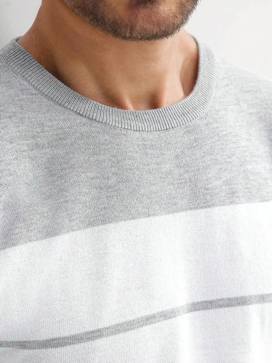 Men's Slim Fit Striped Crewneck Sweater, Lightweight Long Sleeve for Fall Winter