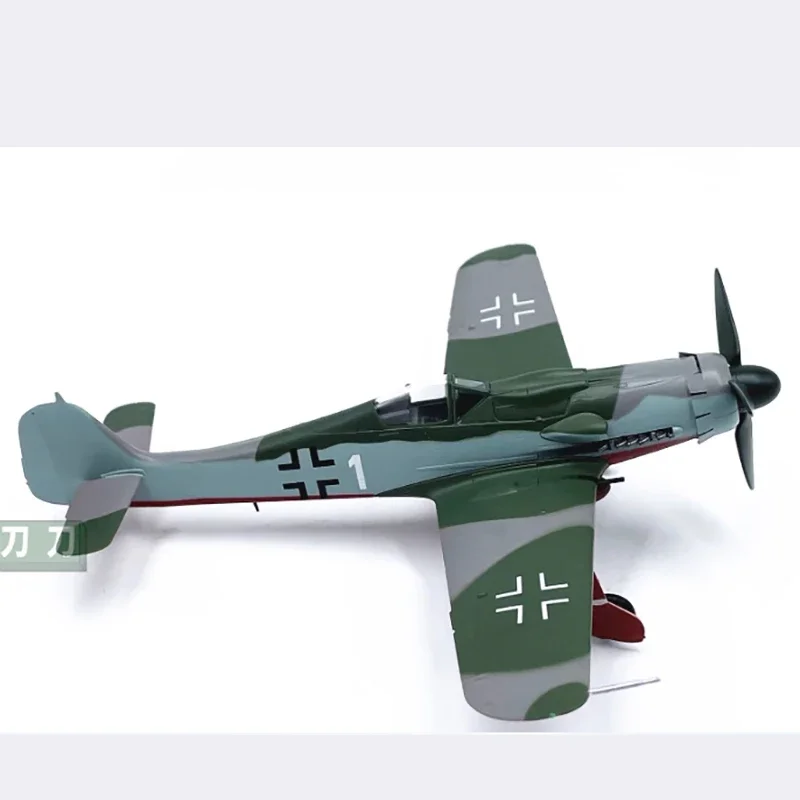 1:72 Scale FW190D-9 Fighter FW190 aircraft Plastic Simulation Aircraft Finished Model Static Decoration Souvenir Gifts For Adult