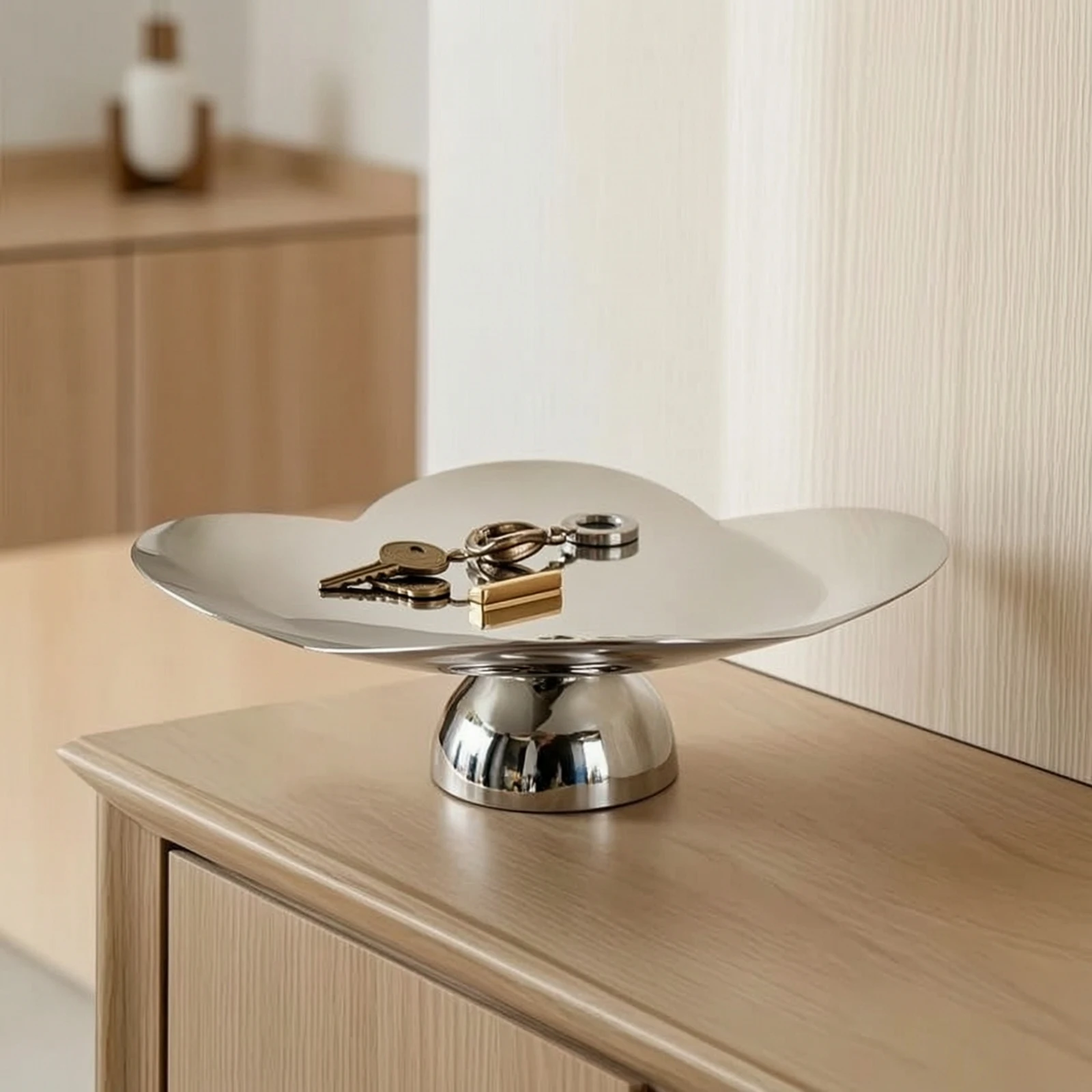 Clover-Shaped Tray Mirror Finish Stainless Steel Tray Pedestal Bowl Silver Polished for Tabletop, Coffee Table