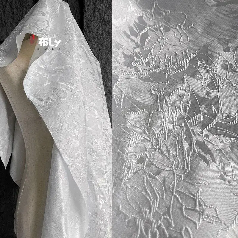White linear plant jacquard fabric with three-dimensional texture, creative bag, suit skirt, fashion designer fabric