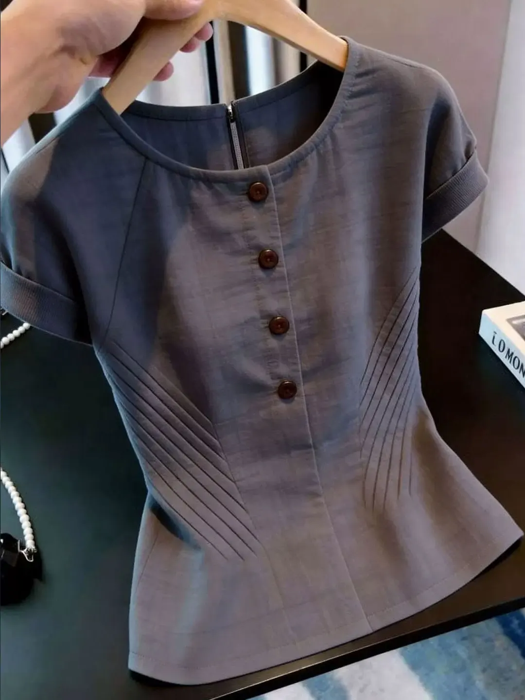 

Summer Design Pure Color Short Sleeve Shirt Single Button Waist Cinch Slimming Versatile Ageless Top Korean Style Straight Cut