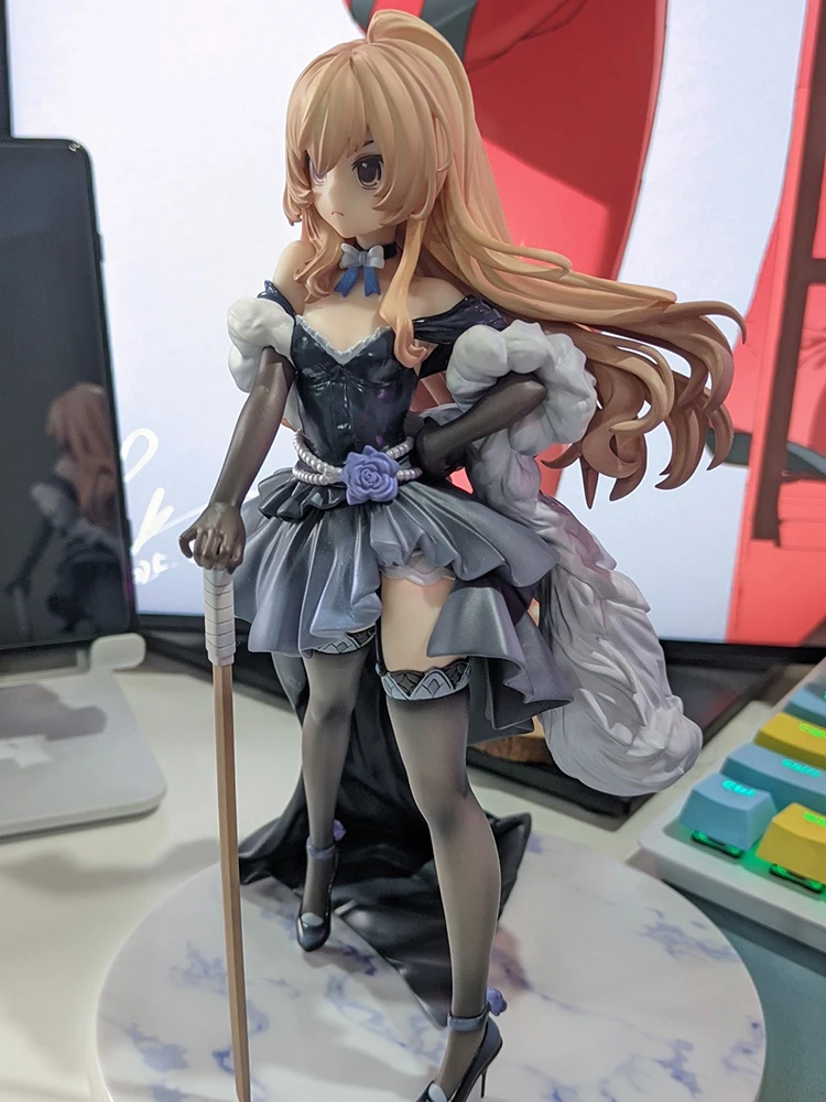 Genuine Gsc Toradora! Taiga Aisaka Dress Ver. 1/7 23cm Model Anime And Film Merchandise Desktop Decoration Collectibles In Stock view 4