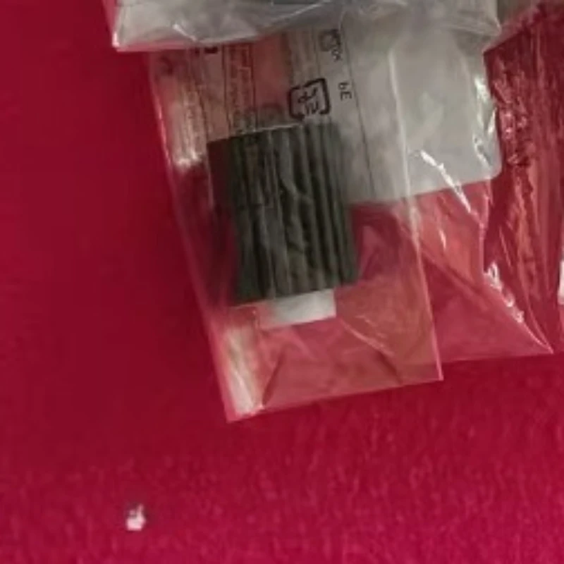 

Ролик захвата (пикап) A5C1562200 для KONICA BH223, BH283, BH363, BH423, BH7823, BH7828, 223, 283, 363, C451, C550, C650, C452, Оригинал, Япония