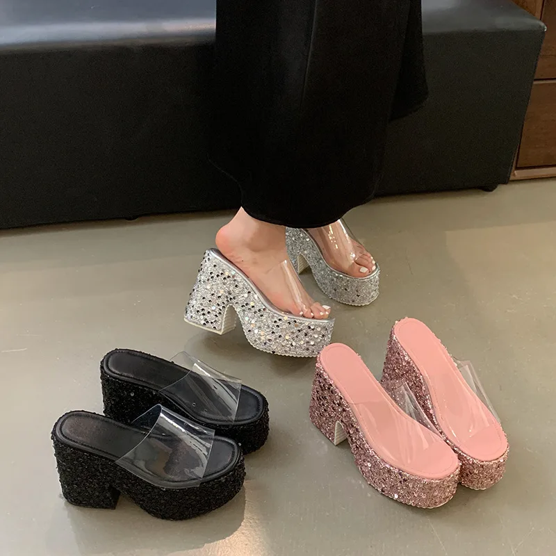 

Big Size Female Shoes Low Slippers Heels Platform Luxury Slides 2024 High Designer Fabric Bling PU Rome PVC Pumps Rubber Hoof