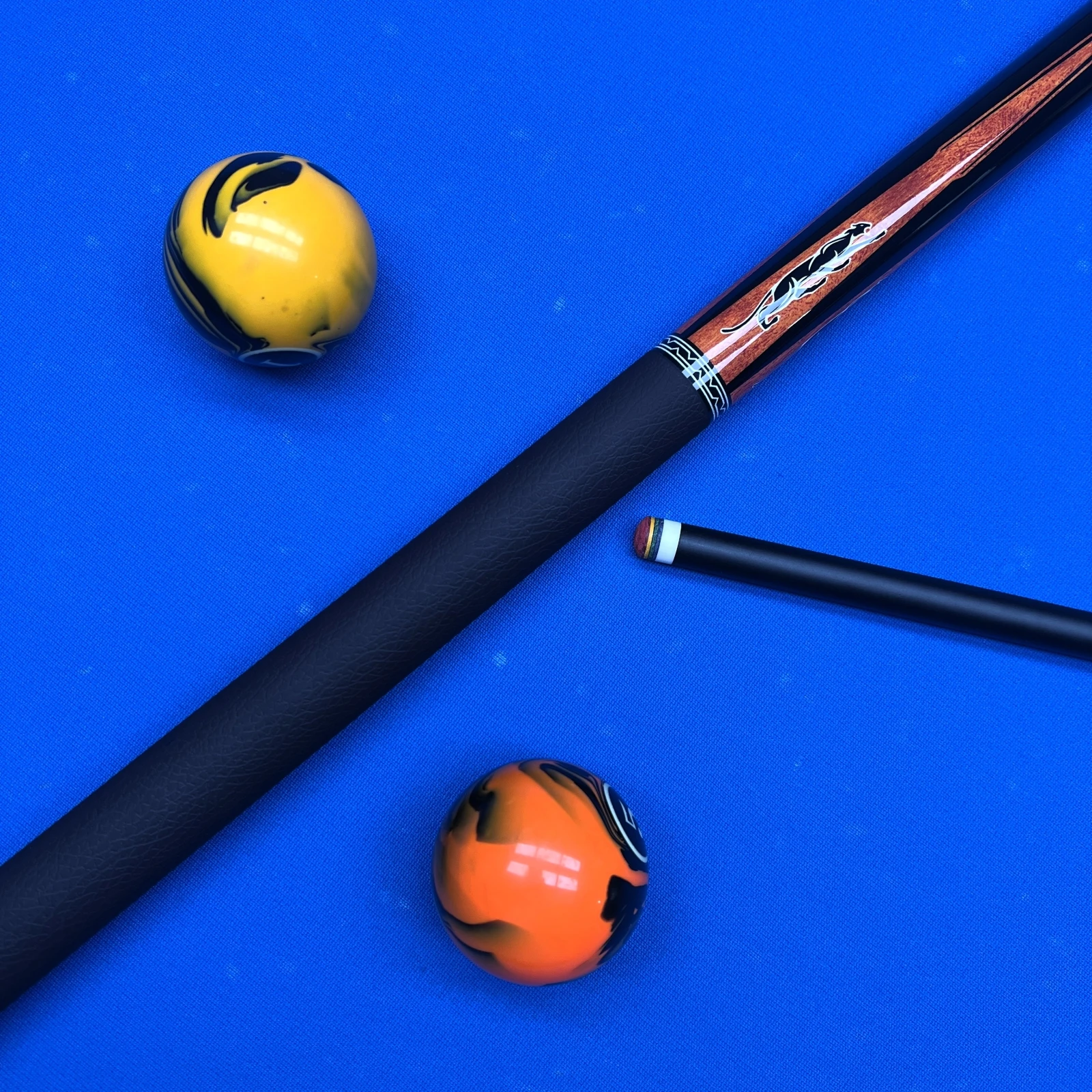 Fiberglass Pool Cue Stick 12.5mm Low Deflection Billiard Cue 58 Inch 2 Piece Stainless Steel Joint Non Slip Grip