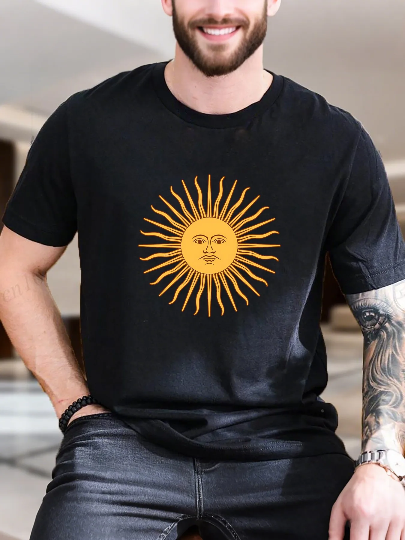 

New Arrival Fashion Men's Printed Short Sleeve T-Shirt Smiling Sun Face Design 100% Cotton Breathable Comfortable Casual Summer E