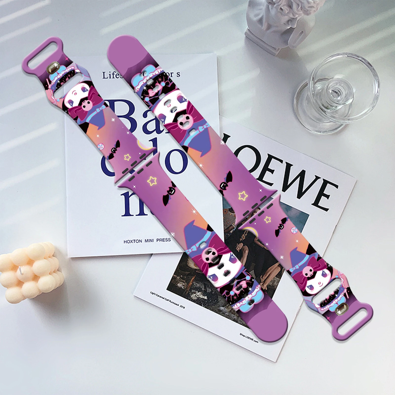 

SANRIO Series Kuromi Watch Band for Apple Watch11/10/9/8/7 Replaceable Silicone Band for Apple Watch 46mm 44mm 42mm 41mm 38mm