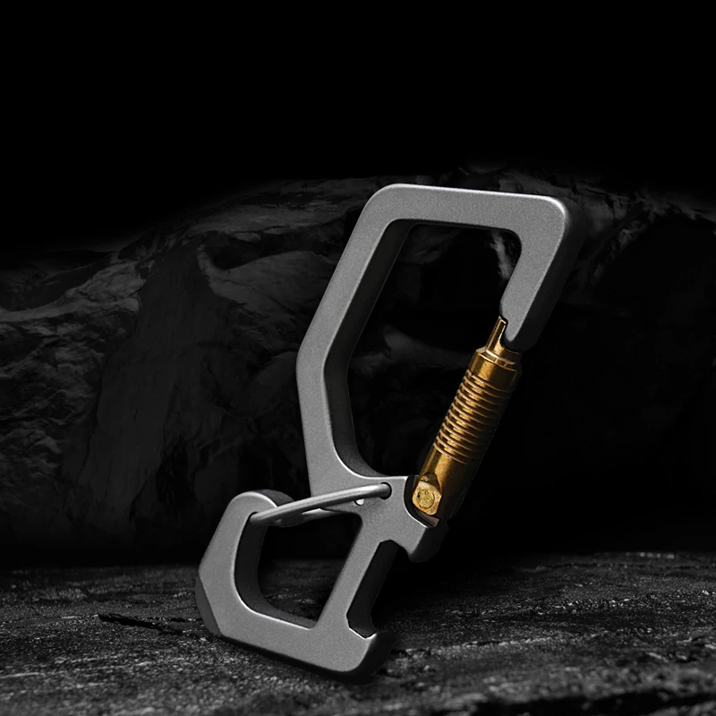 Outdoor EDC Multifunctional Titanium Alloy Keychain Portable Bottle Opener Hanging Tool