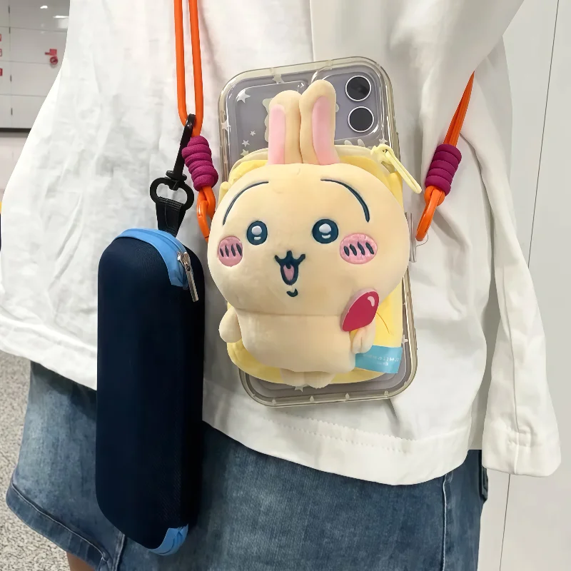 قبضة هاتف أصلية من Chiikawa وحزام كروس Usagi Plushie مع تصميم 2 في 1 ملحق هاتف لطيف لمحبي الرسوم المتحركة هدية