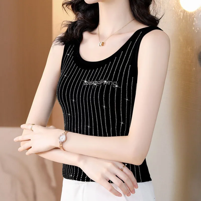 Luxury Rhinestones Striped Vest Women Elegant Temperament Sleeveless Slim Crop Tops Korean Fashion Black White Summer Tank Top
