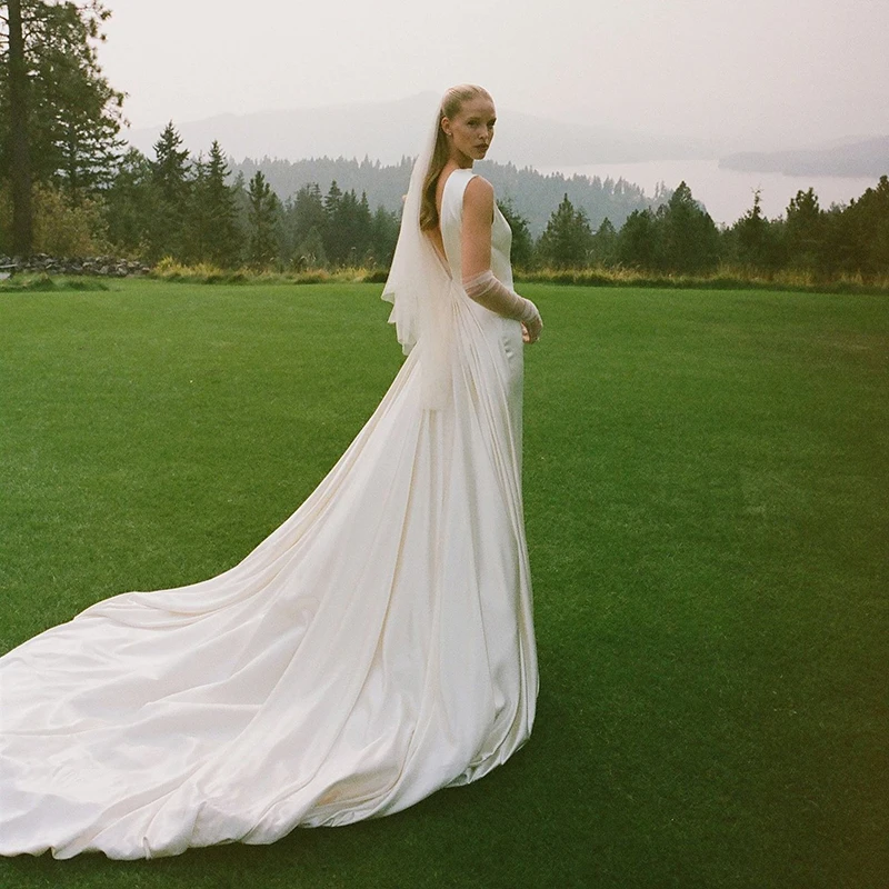 Eightree فساتين زفاف أنيقة حورية البحر رقبة سكوب بدون أكمام فستان زفاف بدون ظهر بوهو فساتين حفلات الزفاف حسب الطلب