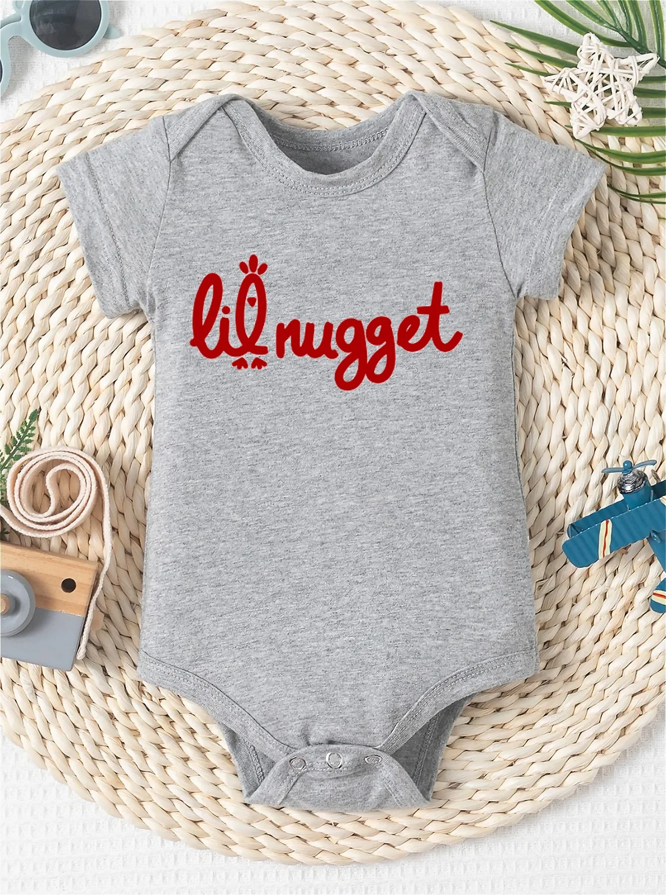 

Детское боди с принтом «Lil Nugget», удобный комбинезон с короткими рукавами, одежда для малышей, в подарок, идеально подходит для улицы