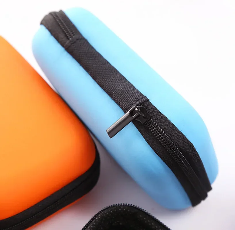 1Pc 5Colors Hard Shell Zipper Case For Board Games Children Game Cards Travel Earphone Storage Box