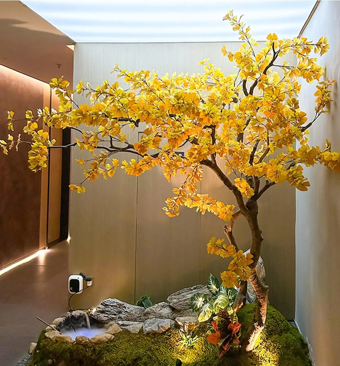 

Большие искусственные деревья, имитация гинкго, золотые искусственные растения желаний для украшения пейзажа и места, для использования в помещении и на открытом воздухе