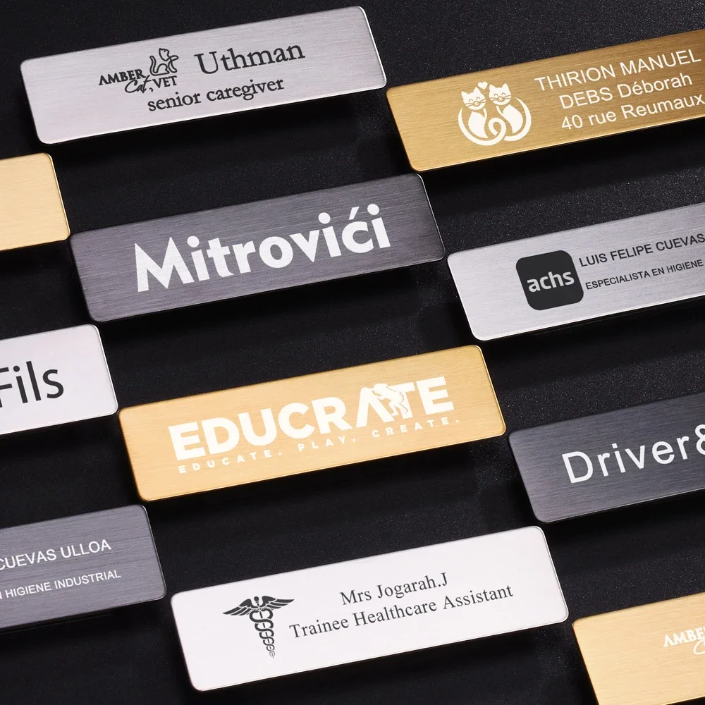 1 قطعة علامة معدنية من الفولاذ قابلة للتخصيص مجانية دبابيس دبوس شحن شخصية محفورة شعار نص لوحة معرف الأعمال شارة اسم مخصصة