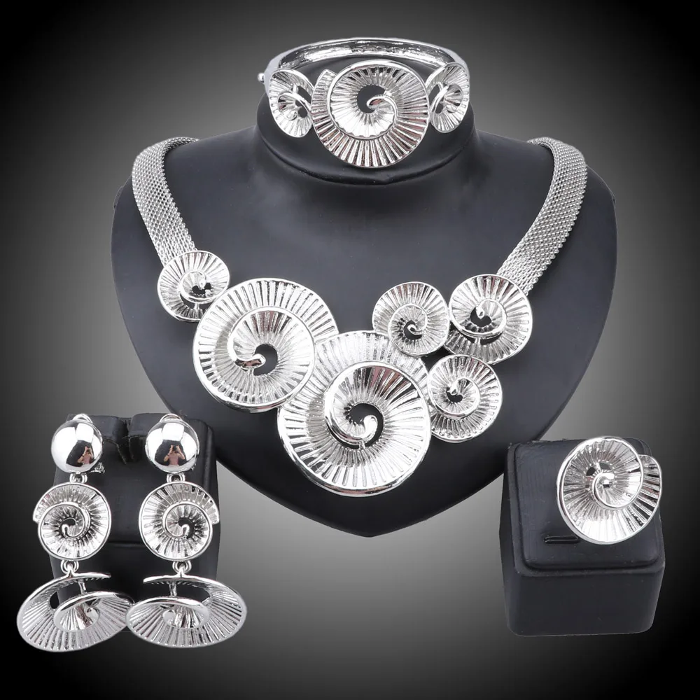 

Модные дубайские золотые и серебряные цвета, характерное ожерелье, браслет, свадебные женские серьги, кольцо, классические ювелирные наборы