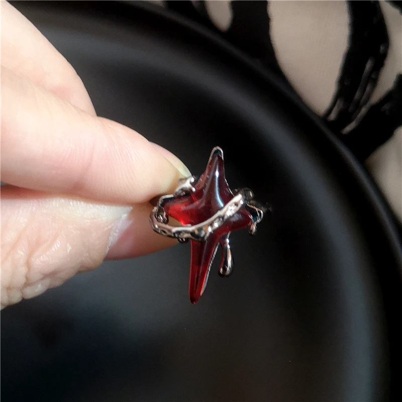 القوطية الشرير الأسود كريستال القلب الحب الأحمر الصليب هندسية بالتنقيط النفط افتتاح حلقة Y2K الجرونج كول الهيب هوب مجوهرات EMO اكسسوارات