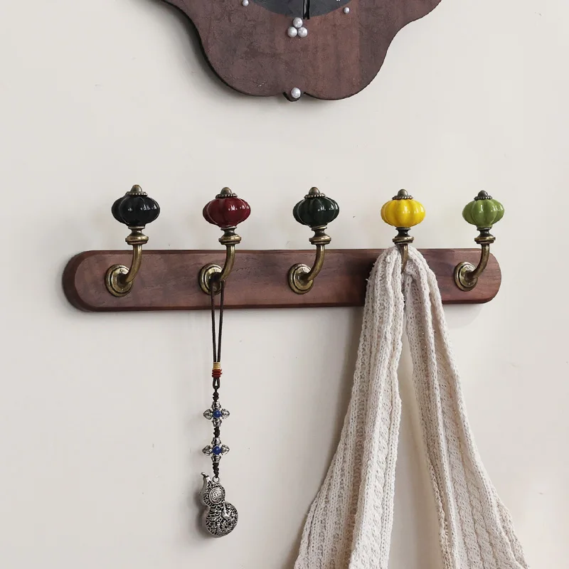 

Walnut solid wood hook porch decorative coat hook wall-mounted punched wall coat rack