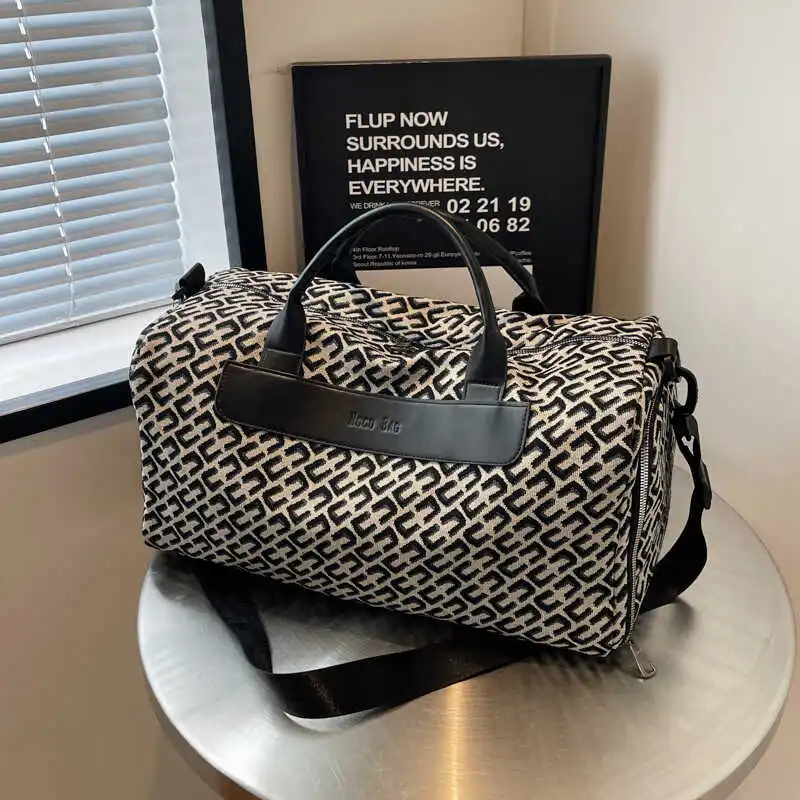 

Women's ort Trip Fitn Bag Large Capaci Canvas Handbag Wet And Dry Separation Travel Bag Soft Handle European Sle