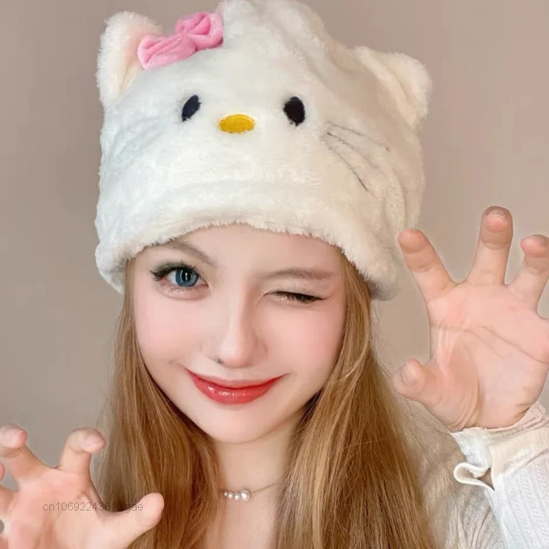 Sanrio Hello Kitty śliczne czapki kobiety Cartoon miękki pluszowy chusta na głowę Y2k dziewczyna nowy koreański Trend biały Fuzzy czapka kobiece modne czapki