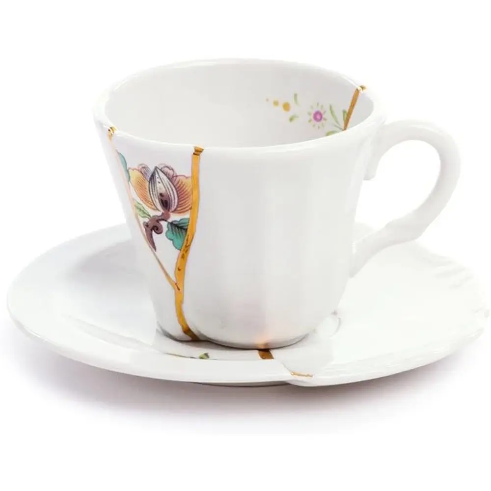 

Kintsugi Coee Cup & Saucer by