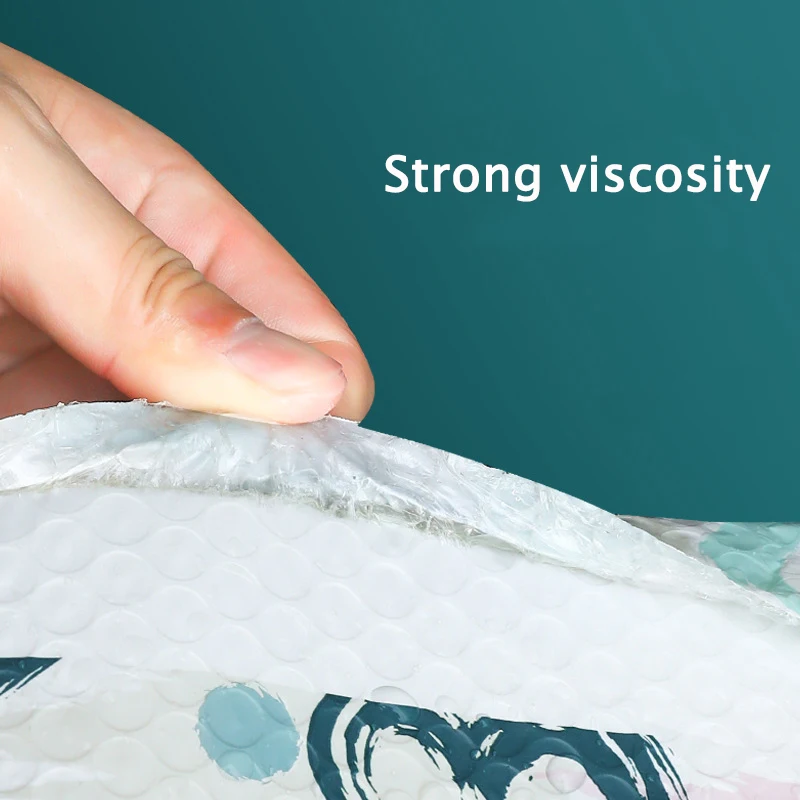 Рисунок 6 - почтовые конверты с пузырьками и принтом в виде сердца