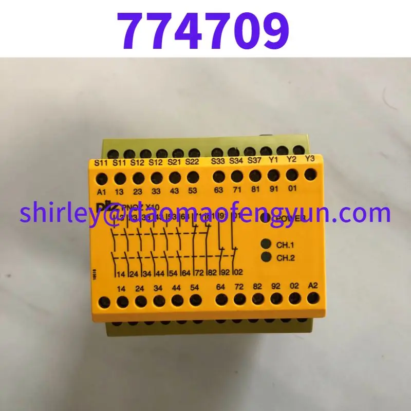 Used PNOZ X10 Safety relay 774709