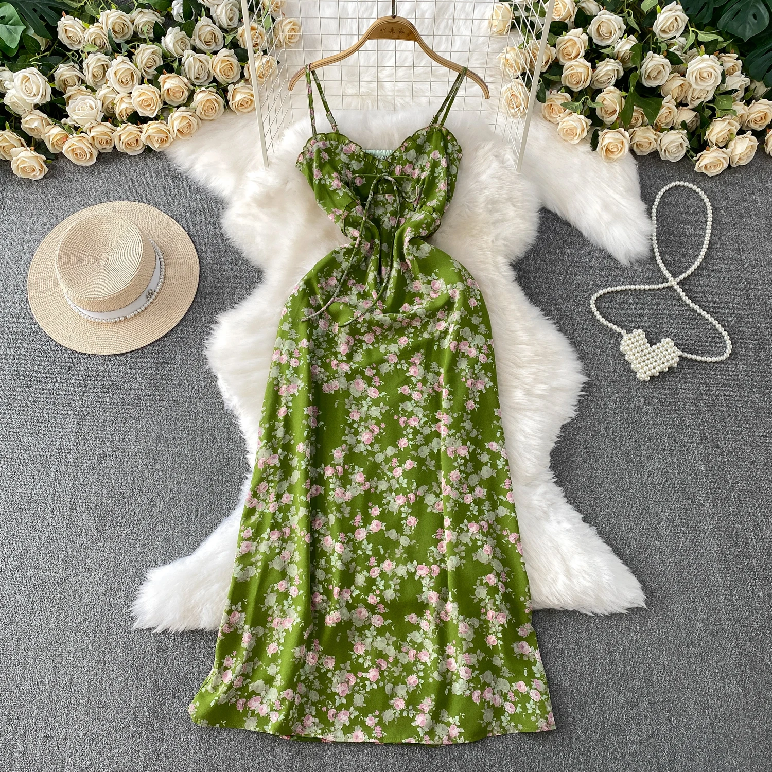 Elegant Lace Edge V… - image