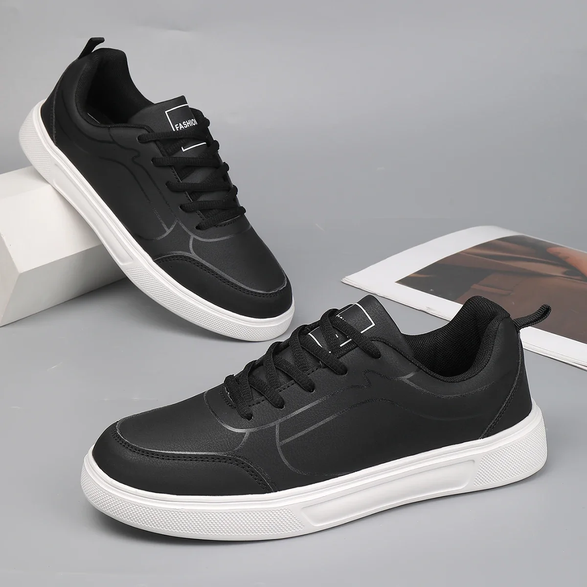 New Lightweight Men Sneakers Winter Men's Running Shoes Non-slip Breathable Male Walking Shoes Warm Lace Up Soft Casual Shoes