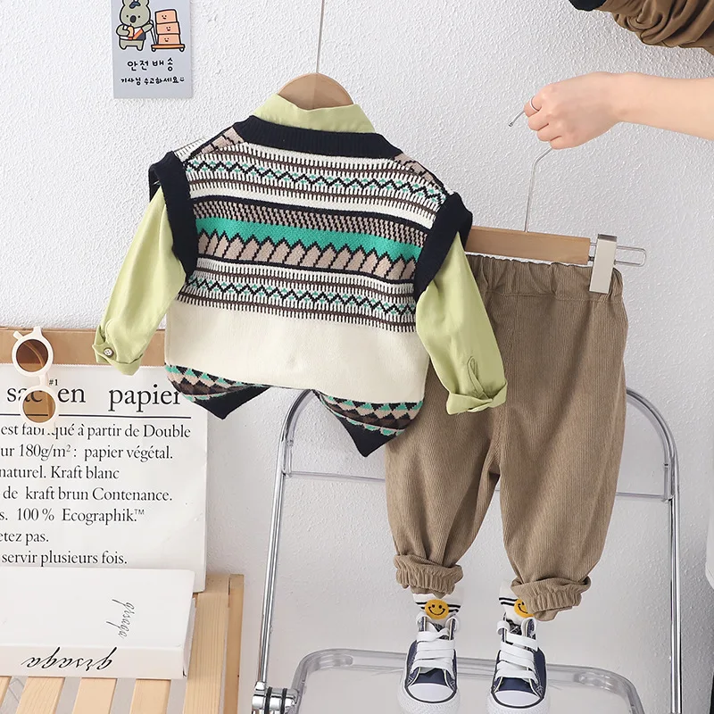 2024 Spring Baby Luxury Designer Infant Clothes for Kids Boy Korean Style Wave Knitted Sweater Vest Shirts Pants Boys Outfit Set