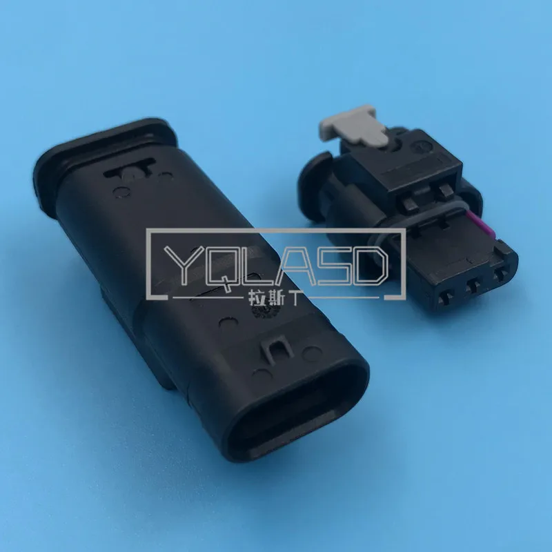 

1 Set 3 Way 1718653-1 4F0 973 703 2-1718652-3 1-1718644-1 Auto Reversing Radar Connector AC Assembly 4F0973703 For VW Audi