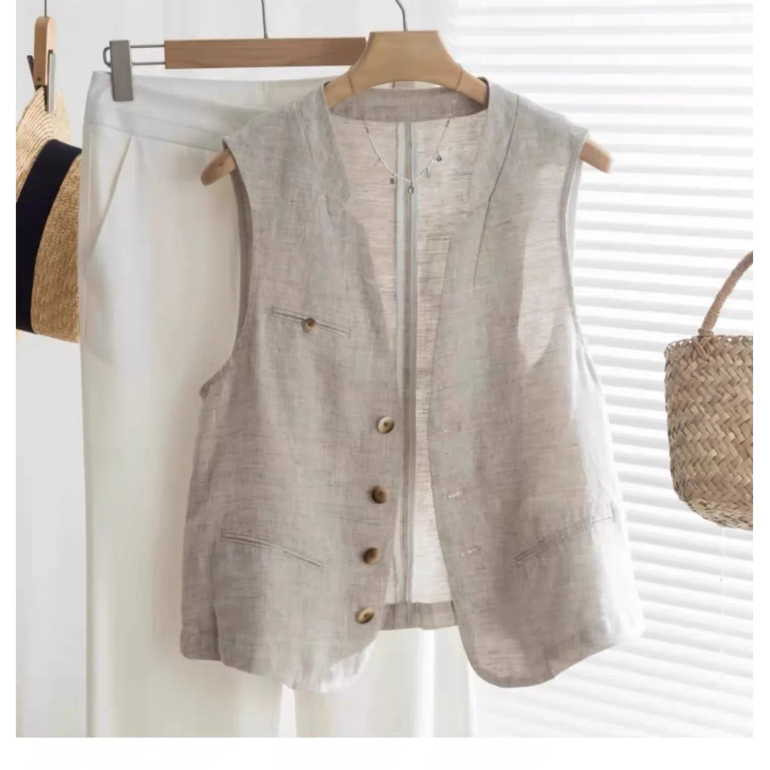

Loose Women's Linen V-Neck Back-Edged Fashionable Vest Summer 2025 Cotton 78% Linen 22% Material Casual Artistic Style