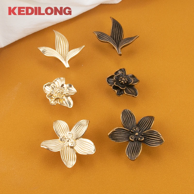 KEDLO moderner minimalistischer blumenförmiger Zinklegierungsgriff für Küchenschränke, goldener Knopf, Schubladengriff in antikem Messing. – Detail 9