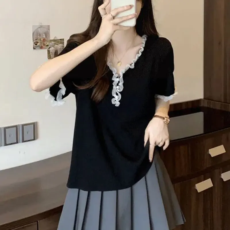 Fashionable Ruffles Spliced Pullovers Women's Clothing Solid Color Basic Summer Lace V-Neck Korean Short Sleeve Loose T-shirts
