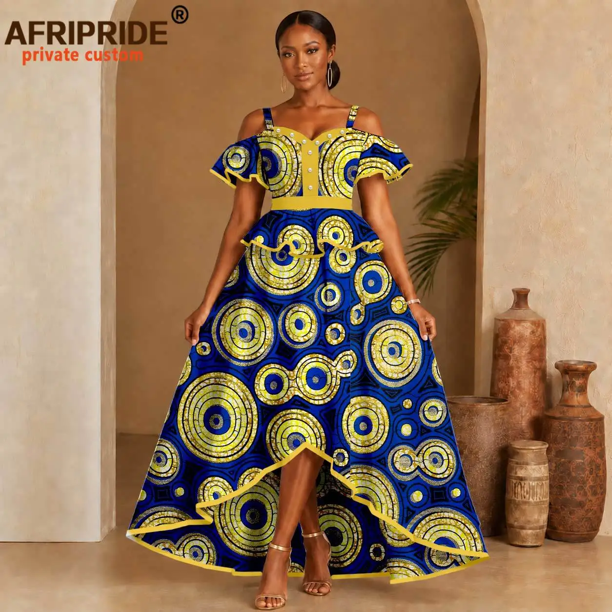 robes-africaines-pour-femmes-robe-longue-fluide-a-bretelles-spaghetti-et-epaules-denudees-imprime-ankara-2625095