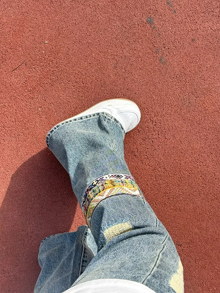 جينز رجالي من قماش الدنيم بتصميم كلاسيكي أمريكي مفرغ مستقيم الساق جرس بوت سراويل طويلة شبابية مقاومة للاهتراء منخفضة الخصر