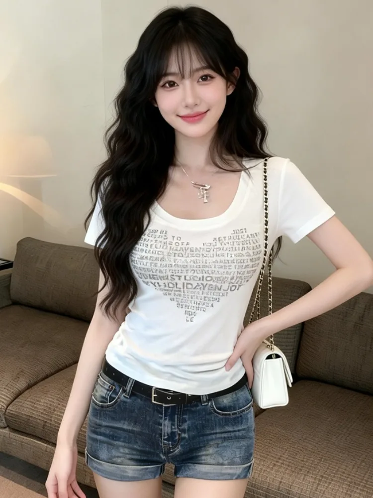 

Korean Style Slim Fit Short Sleeve T-Shirt Women's Summer New U-Neck Rhinestone Inner Wear Base Shirt Top City Walk Fashion