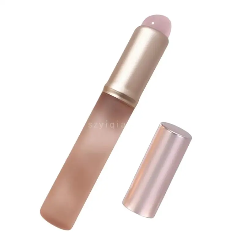 Silicone Lip Brush With Protective Cover Art Brushes Angled Concealer Applicator For Lipstick Smudging