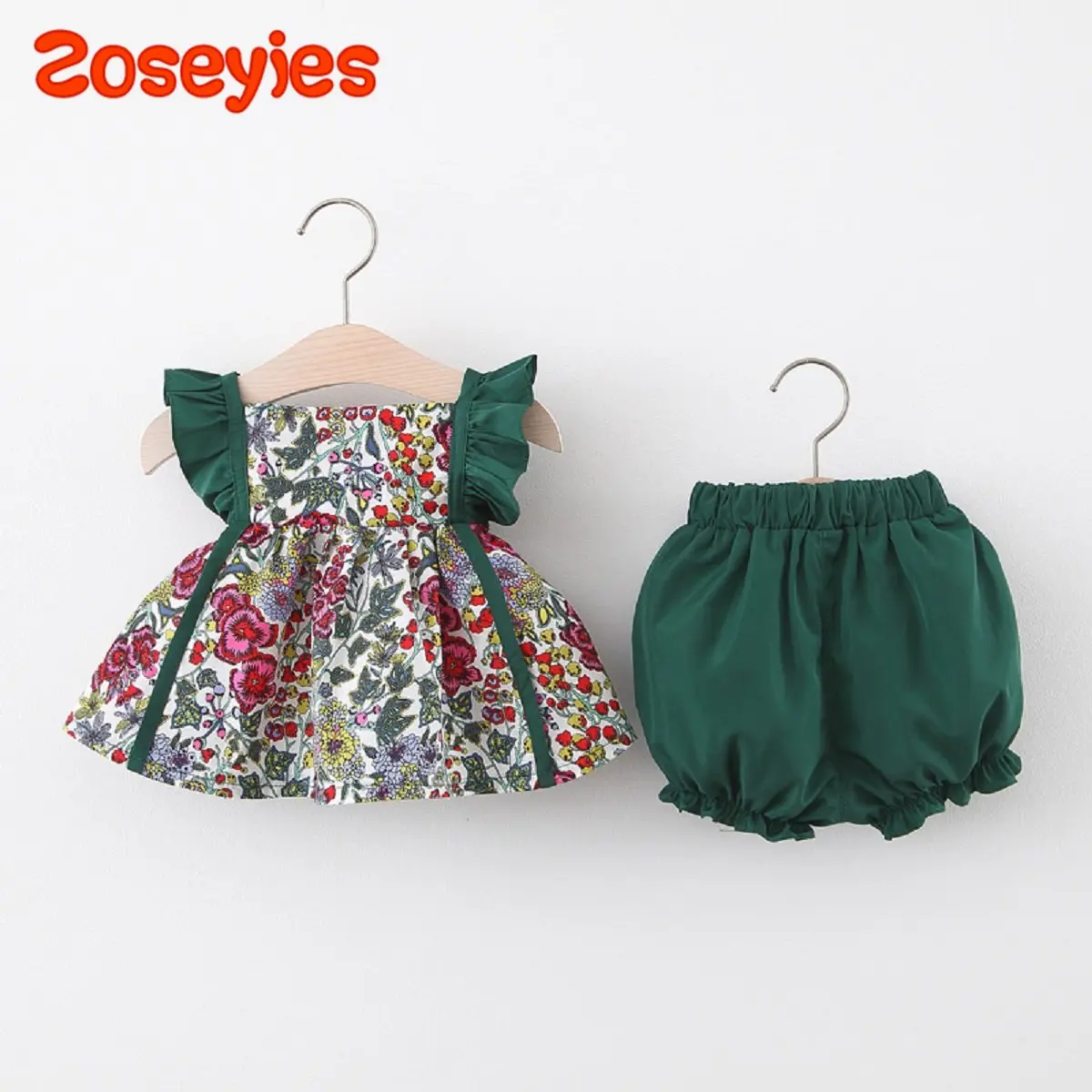 Summer new baby girls suit polka dot print suspender top solid color shorts vintage holiday two-piece set