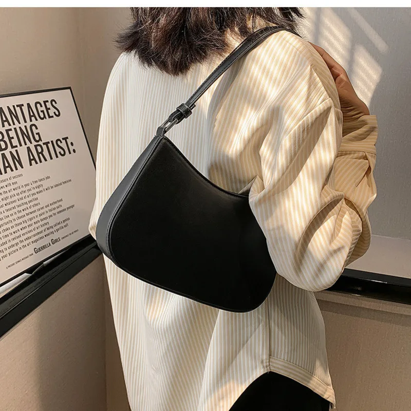 2024 new Premium Texture Ladies handbag small shoulder Autumn And Winter Popular Single Shoulder Armpit Bag Handbag