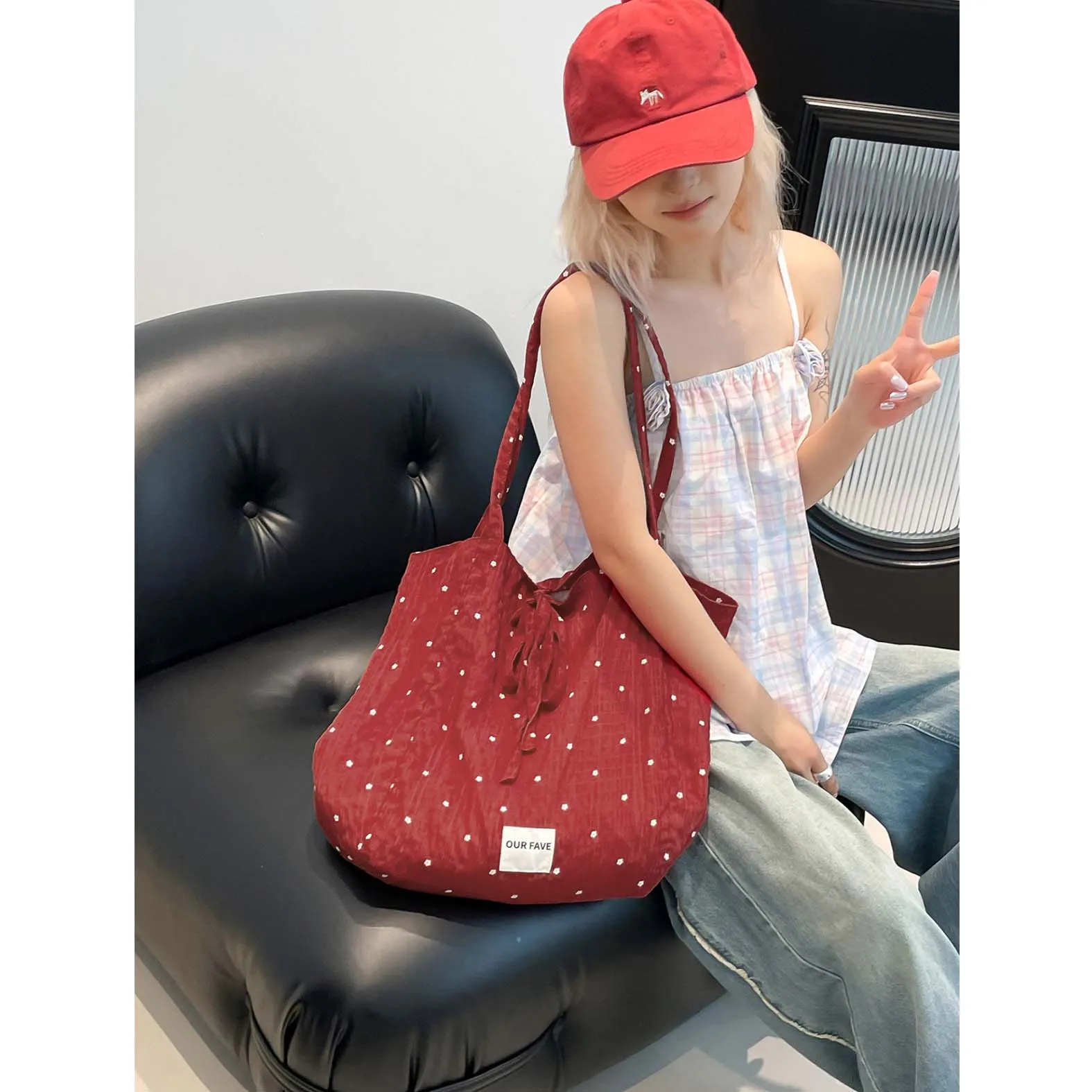 

Summer large capacity high-end commuting tote bag for women 2025 new lightweight white canvas shoulder bag