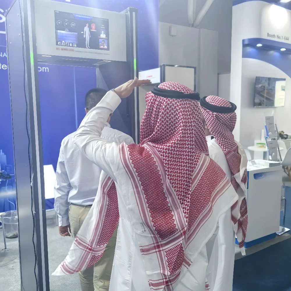 أمان المستوى التالي: كاشف المعادن المحمول المشي مع شاشة رقمية تعمل باللمس للفحص الدقيق