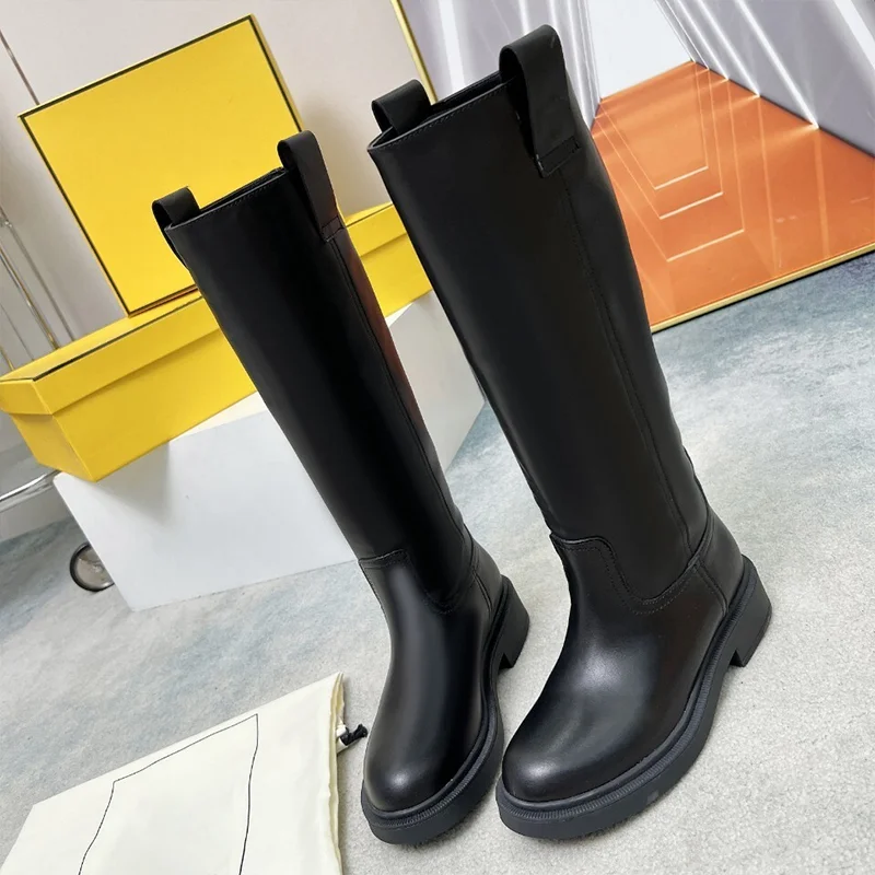 

Высококачественные женские длинные сапоги из натуральной кожи сочетанием шерсти, износостойкой флисовой подкладкой и резиновой подошвой 25031714.