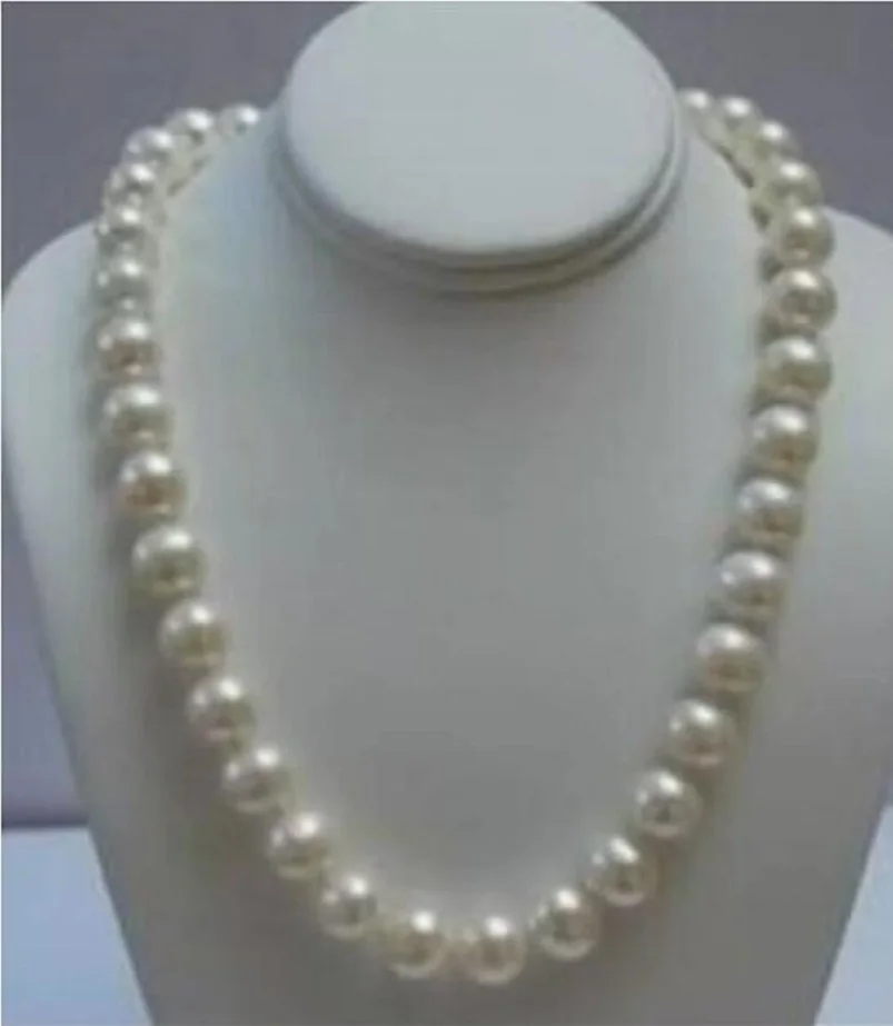 

Beautiful! AAAA Natural 10-11MM White Akoya Pearl Necklace 18" 14K Gold Clasp