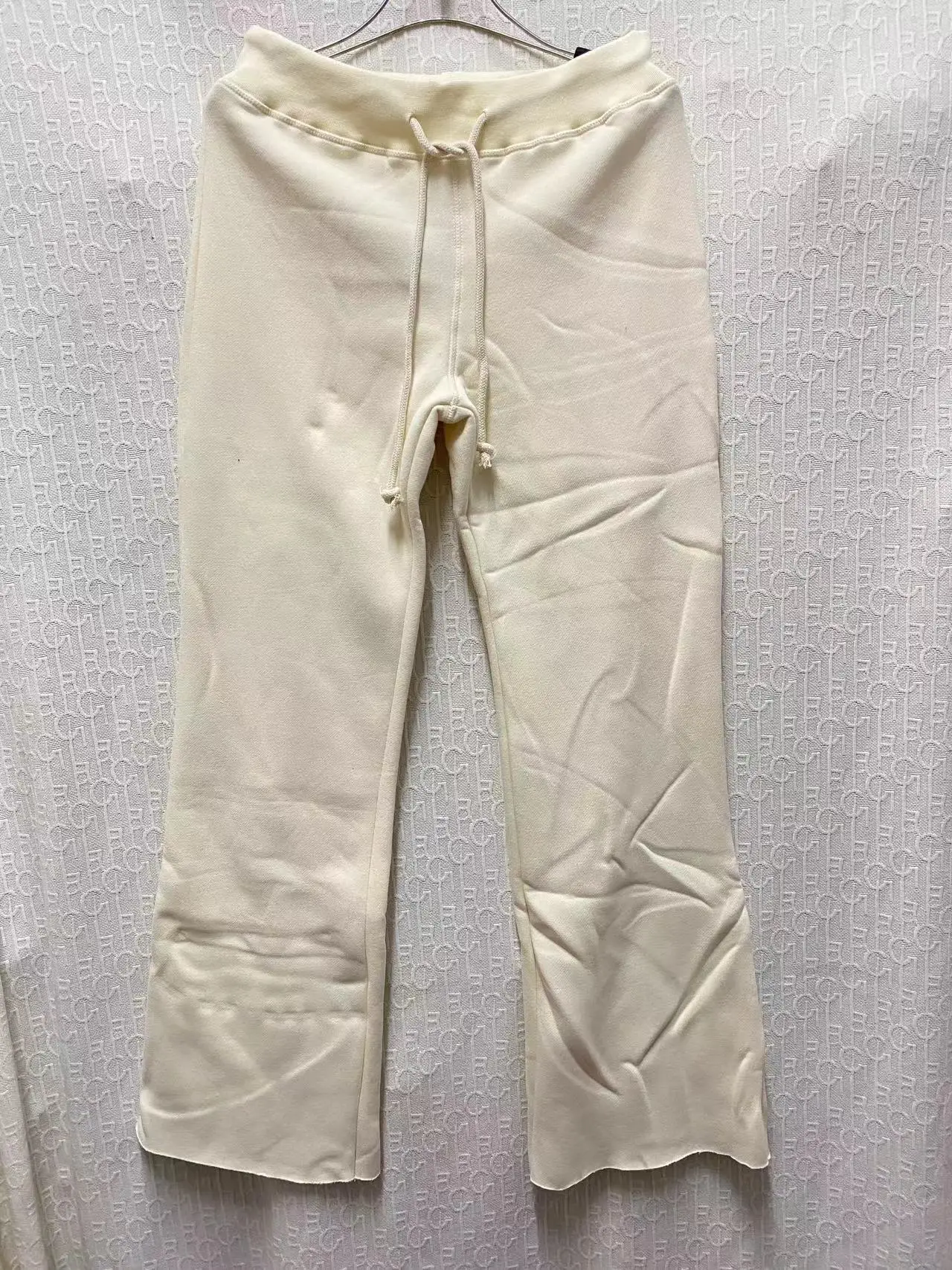 Beige velvet